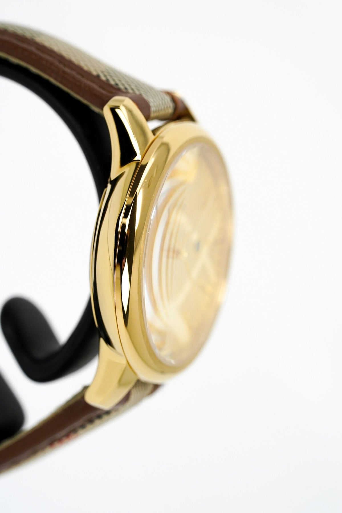 Burberry The Classic Yellow Damenuhr Quarz goldenes Gehäuse BU10114
