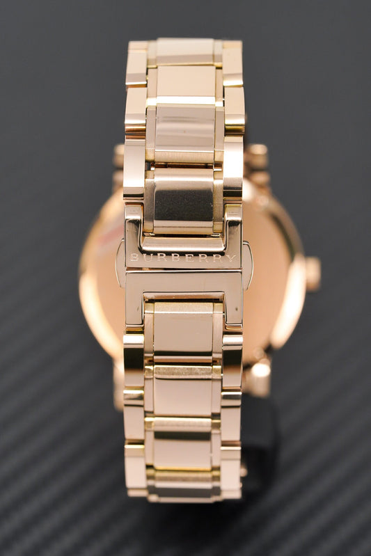 Burberry The City Rose Damenuhr weißes Zifferblatt BU9004