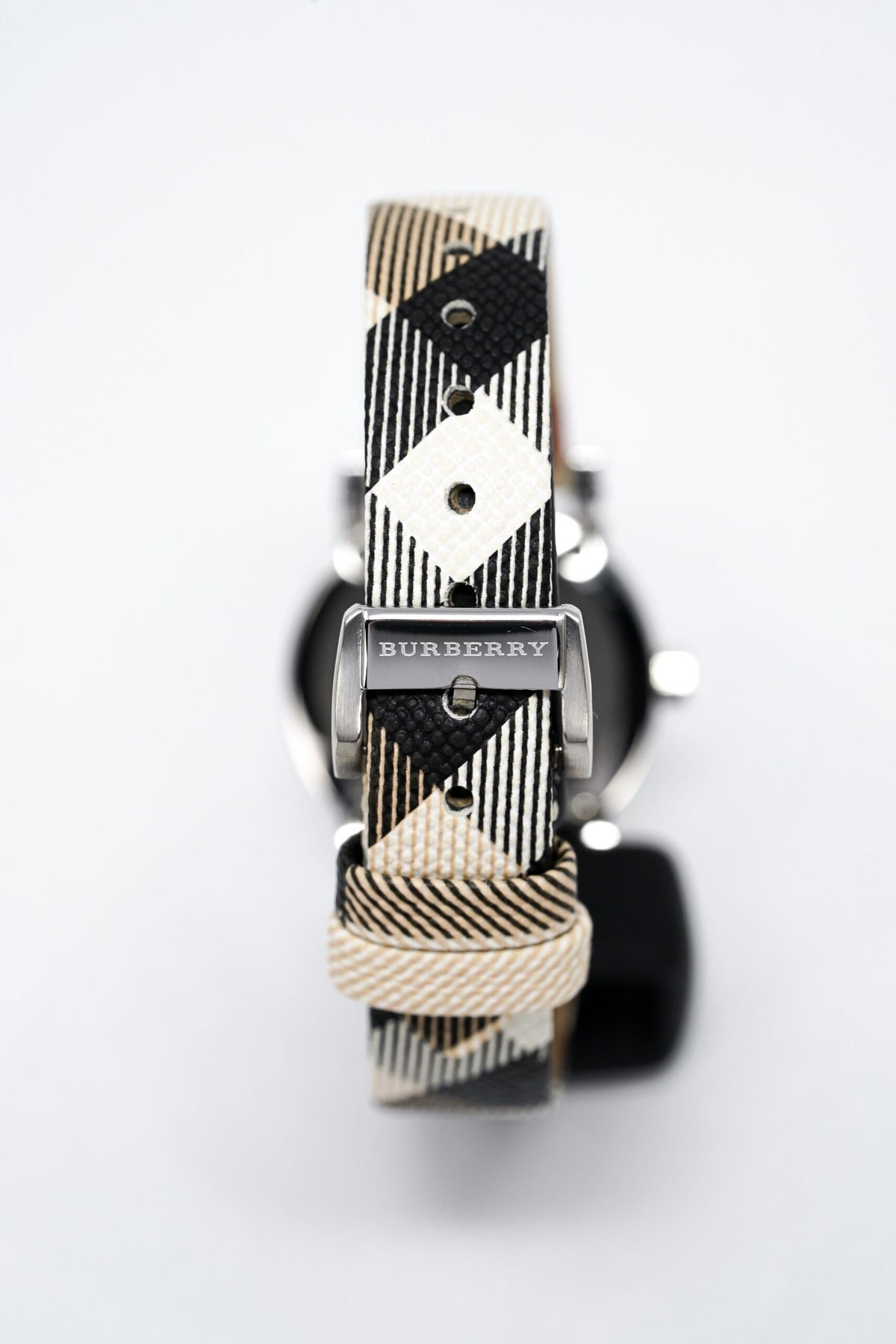 Burberry The City Nova Damenuhr arabische Ziffern BU9212